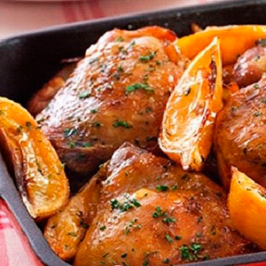 Frango assado à bairrada c/ arroz de legumes